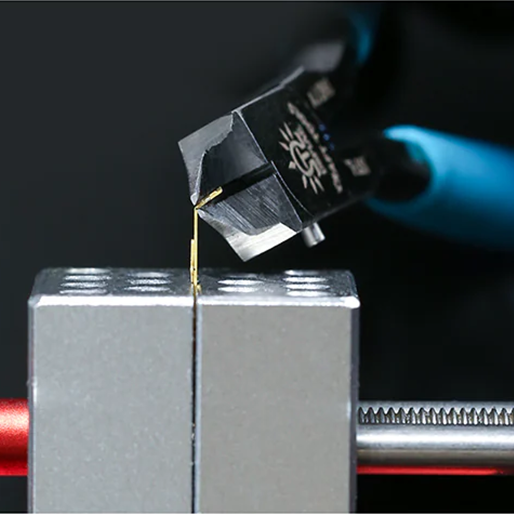 DSPIAE ST-L Edgeless Biegezange